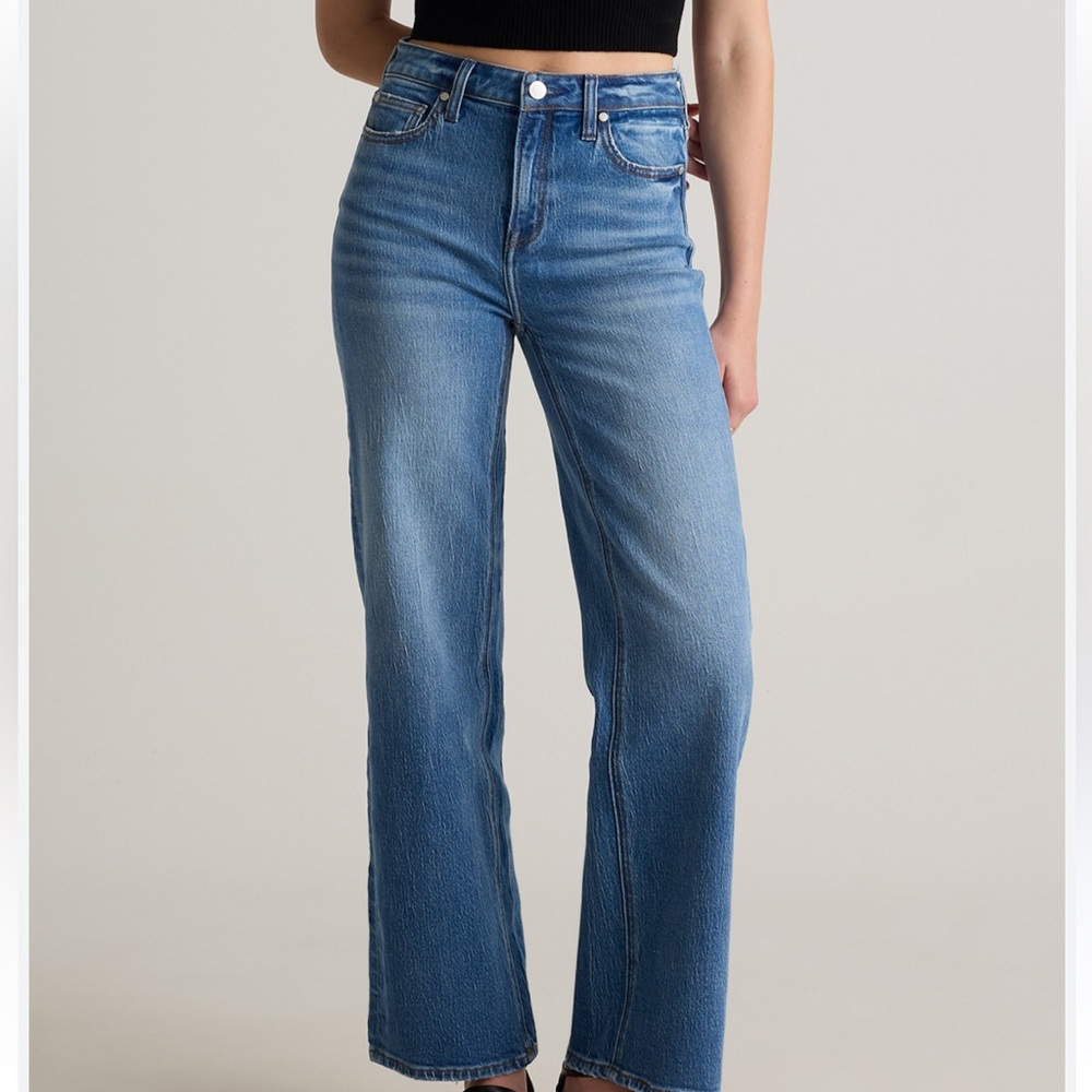 NWT Quince Women’s Comfort Stretch High Rise Relaxed Straight Jeans - Size 31